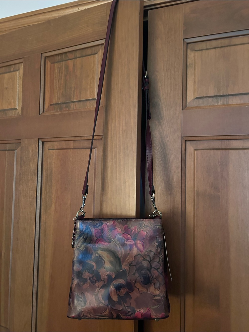 Patricia Nash Sierra Sunset Ledra Crossbody Bag